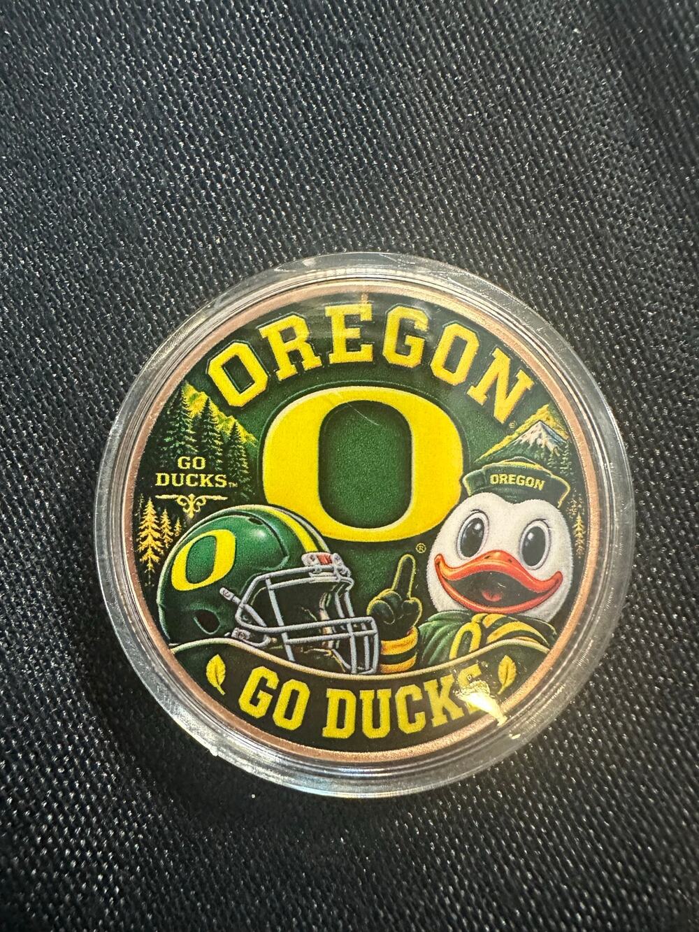Oregon Ducks 1 oz Copper Coin Collectible NCAA Football University of Oregon